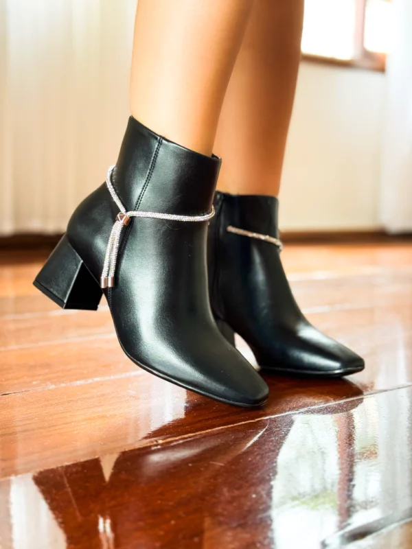 3098.102 - BOTA FEMININA